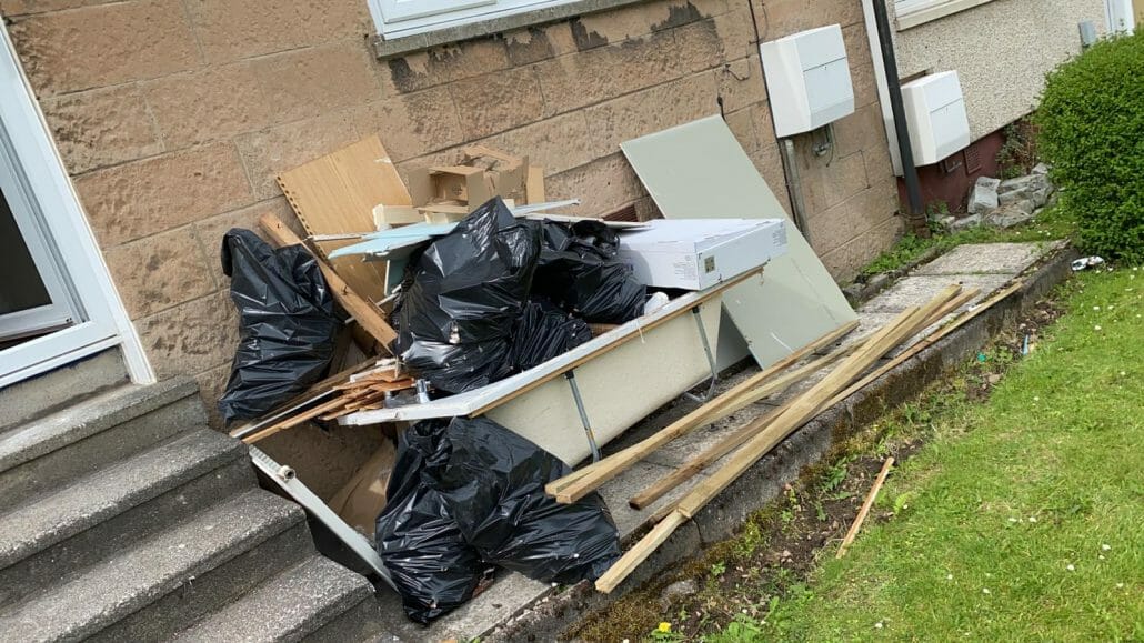 Benefits of Hiring a Junk Removal Service
